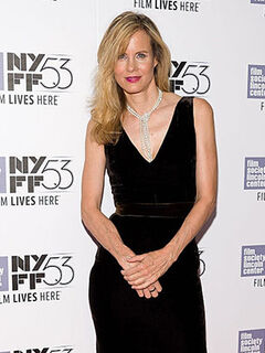 Lori Singer